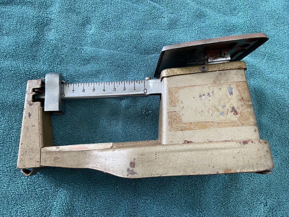 Vintage Triner 8 oz Beam Postal Scale