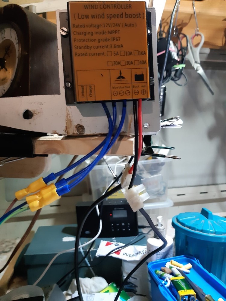 800W 12V 24V MPPT Wind Generator Charge Controller Battery Boost Regulator