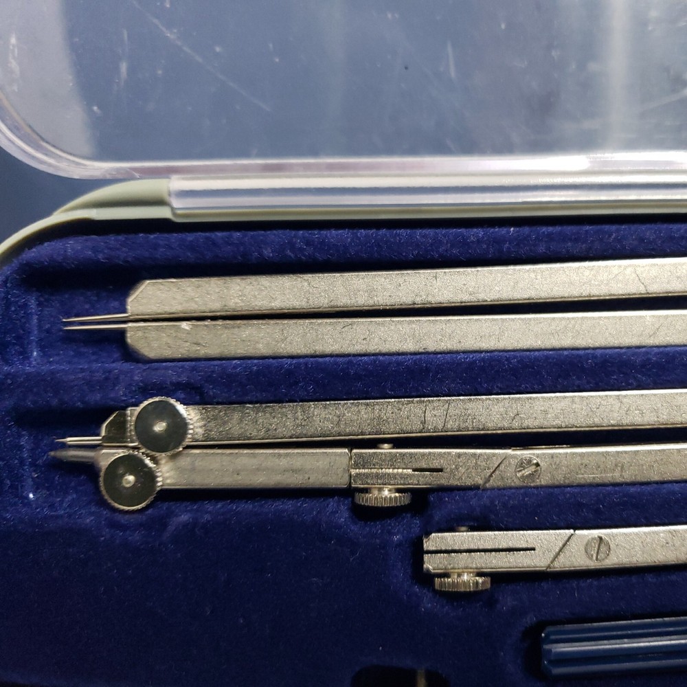 Staedtler Arco Italy Precision Math Drafting Compass Set w Case No. 559 09
