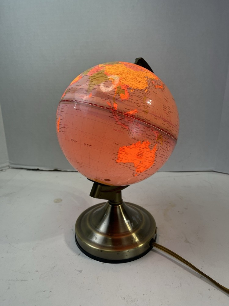 Illuminated World Globe with Stand, Built in LED OO