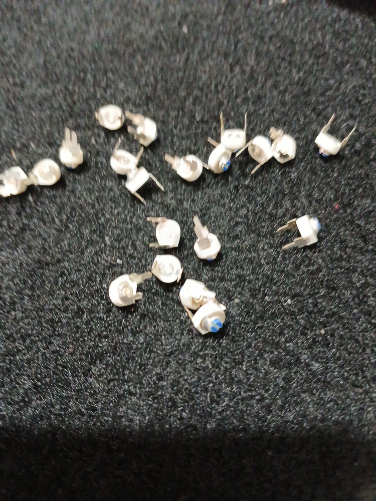 20 Johanson Blue Ceramic Capacitors Trimmer
