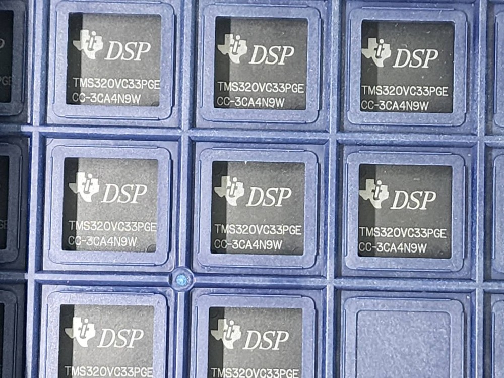 Texas Instrument DSP TMS320VC33PGE 120 (new, open box)