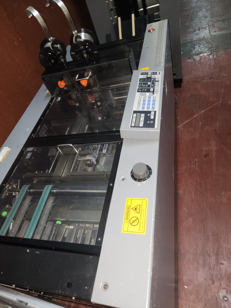 Duplo System 4000 10 Bin Collating System