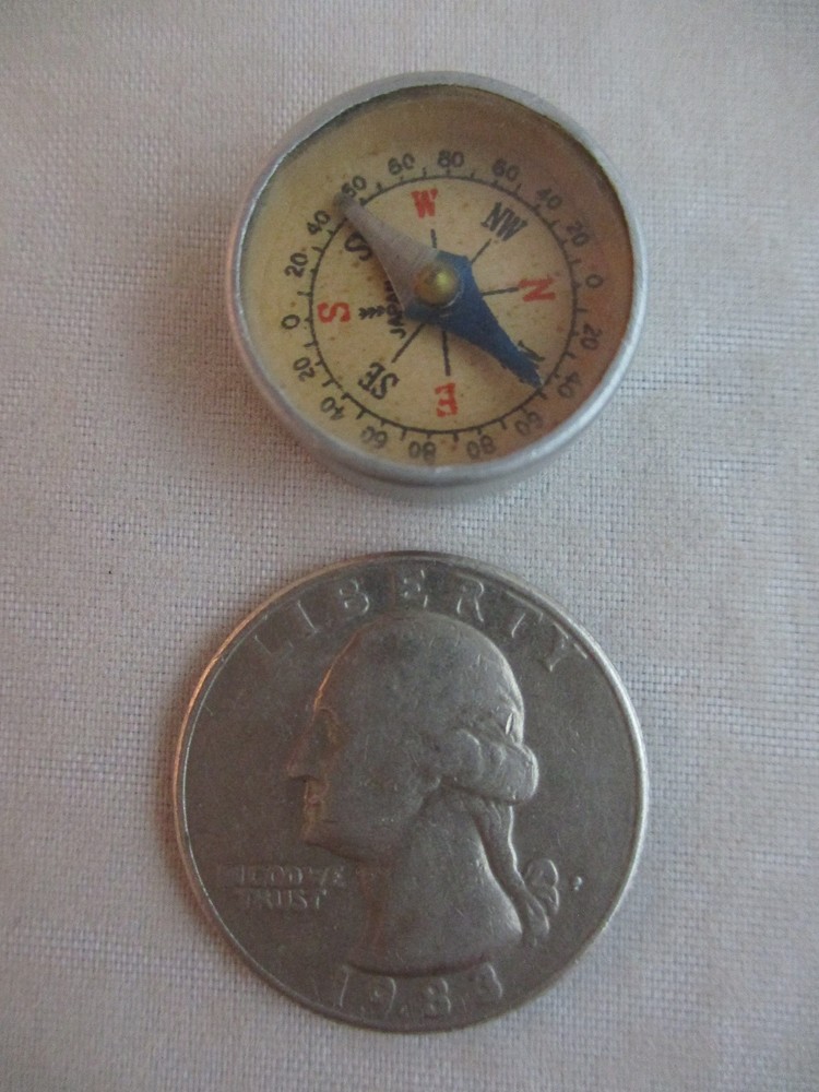 Vtg Tiny Hand Held Survival Compass with Mirror (G)