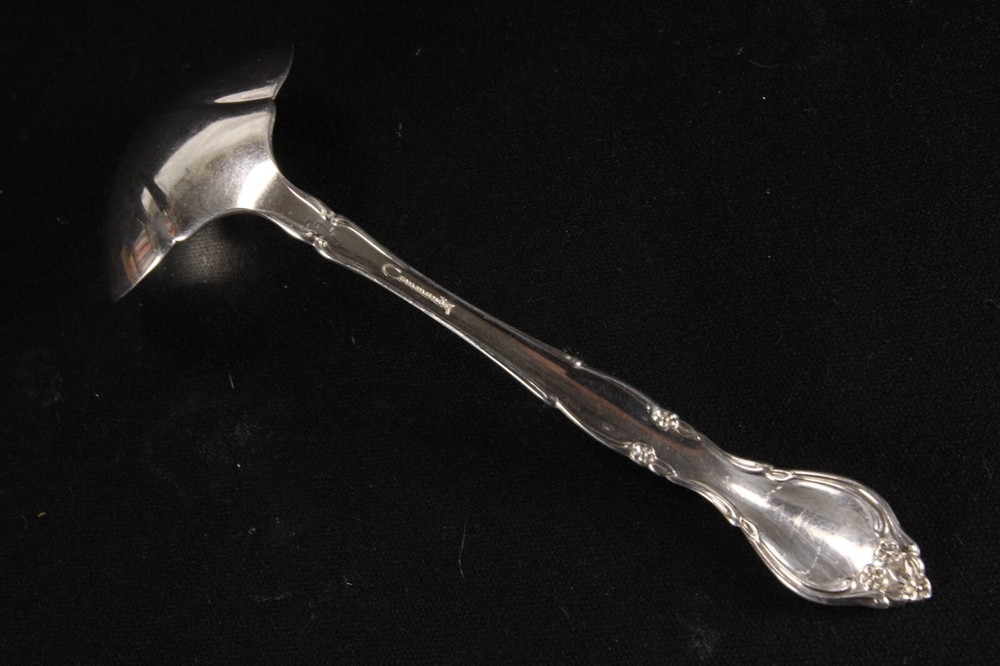 Oneida Community 'Affection' Pattern Gravy Ladle Silver Plated