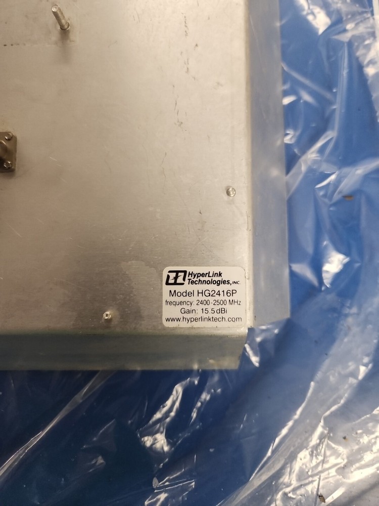 Hyperlink Technologies Model HG2416P 2.4 GHz 15.5 dBi Flat Panel Antenna