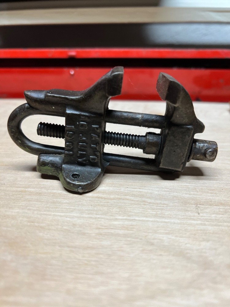 Vintage tiny vise