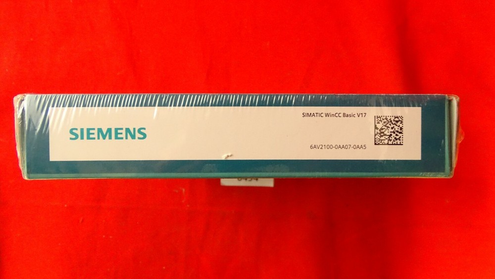 SIMATIC WinCC Basic V17 No. 6AV2100-0AA07-0AA5 BNIB Sealed