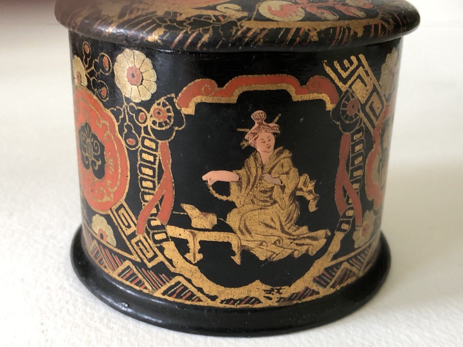 Antique Asian Chinese Japanese Black Lacquer Gold Geisha Girl Vanity Trinket Box