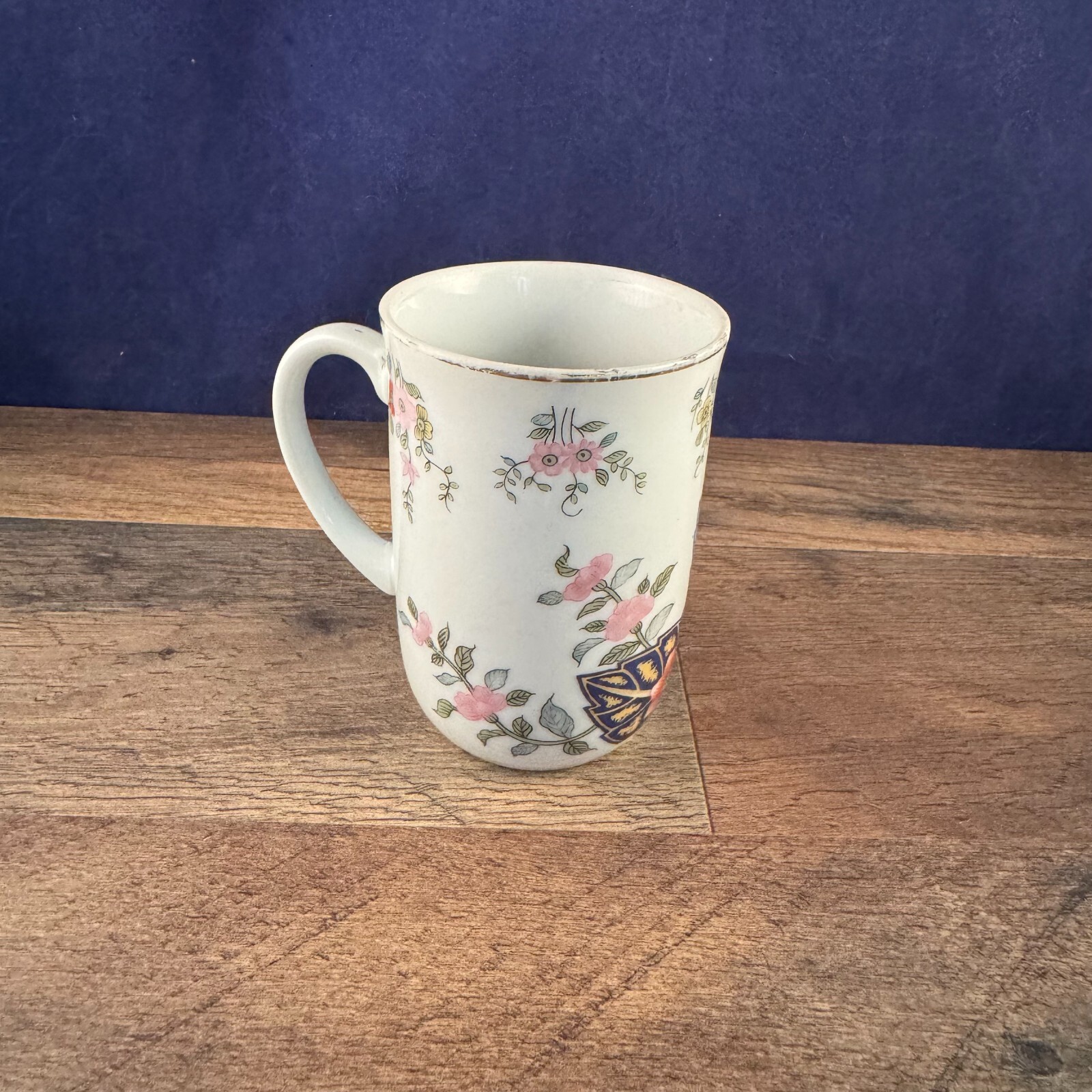 Vintage Tobacco Leaf Genus Nicotinia By Mann China Mug