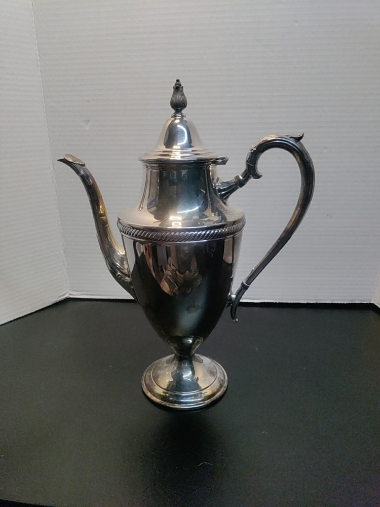 Castleton 4801 Silverplate Teapot