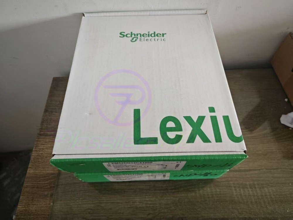 LXM52DD12C41000 1 pc NEW Schneider Servo Controller Fast Delivery Good quality