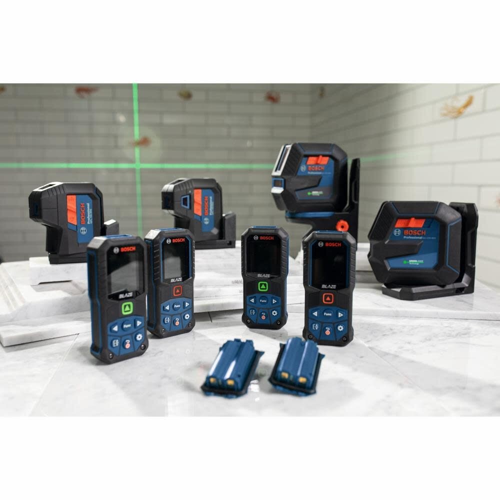 Bosch GPL100-30G 3 Point Laser Level - Black