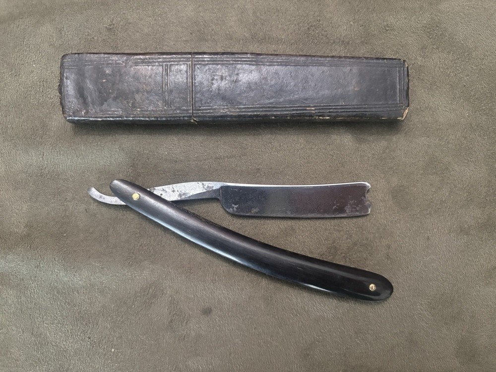 Wade & Butcher Sheffield Razor With Box