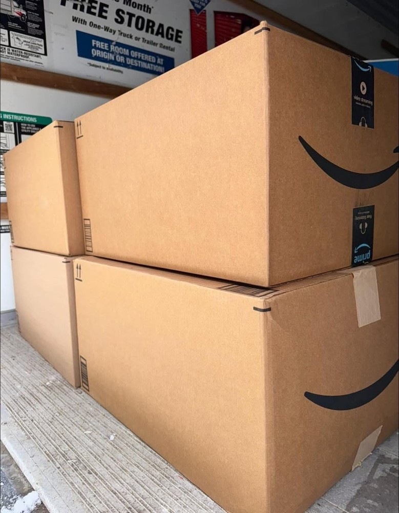 Small General Goods Bundle – Mixed Merchandise