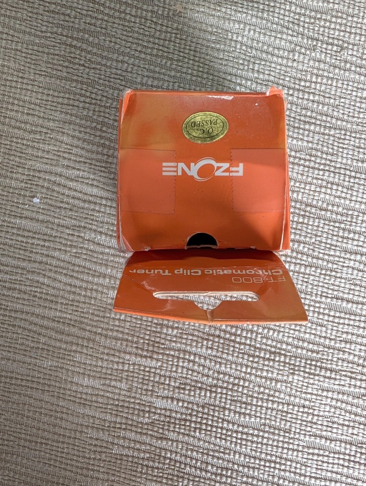 FZONE FT -800 chormatic TUNER CLIP ON DIGITAL used PACKAGE