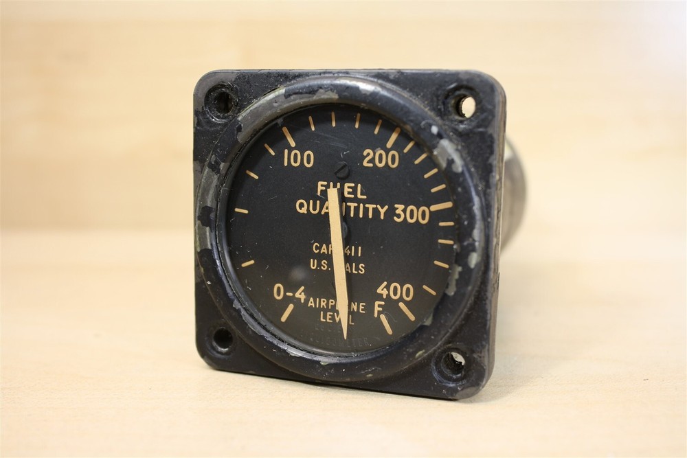 The Liquidometer Corp EA711-C-5 Fuel Quantity Indicator