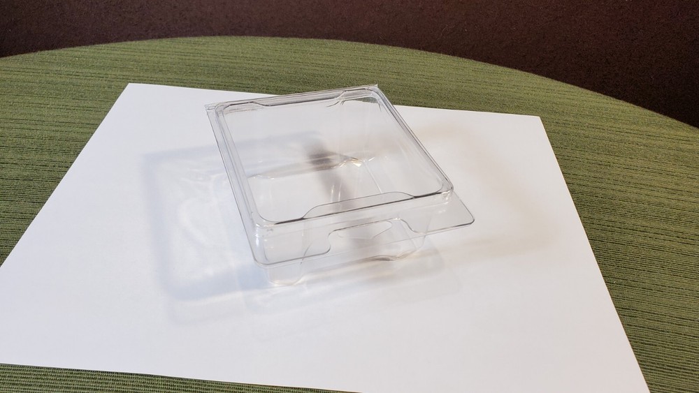 Clamshell Retail Product Container with Tab Restaurant Bakery Hardware 420 Count