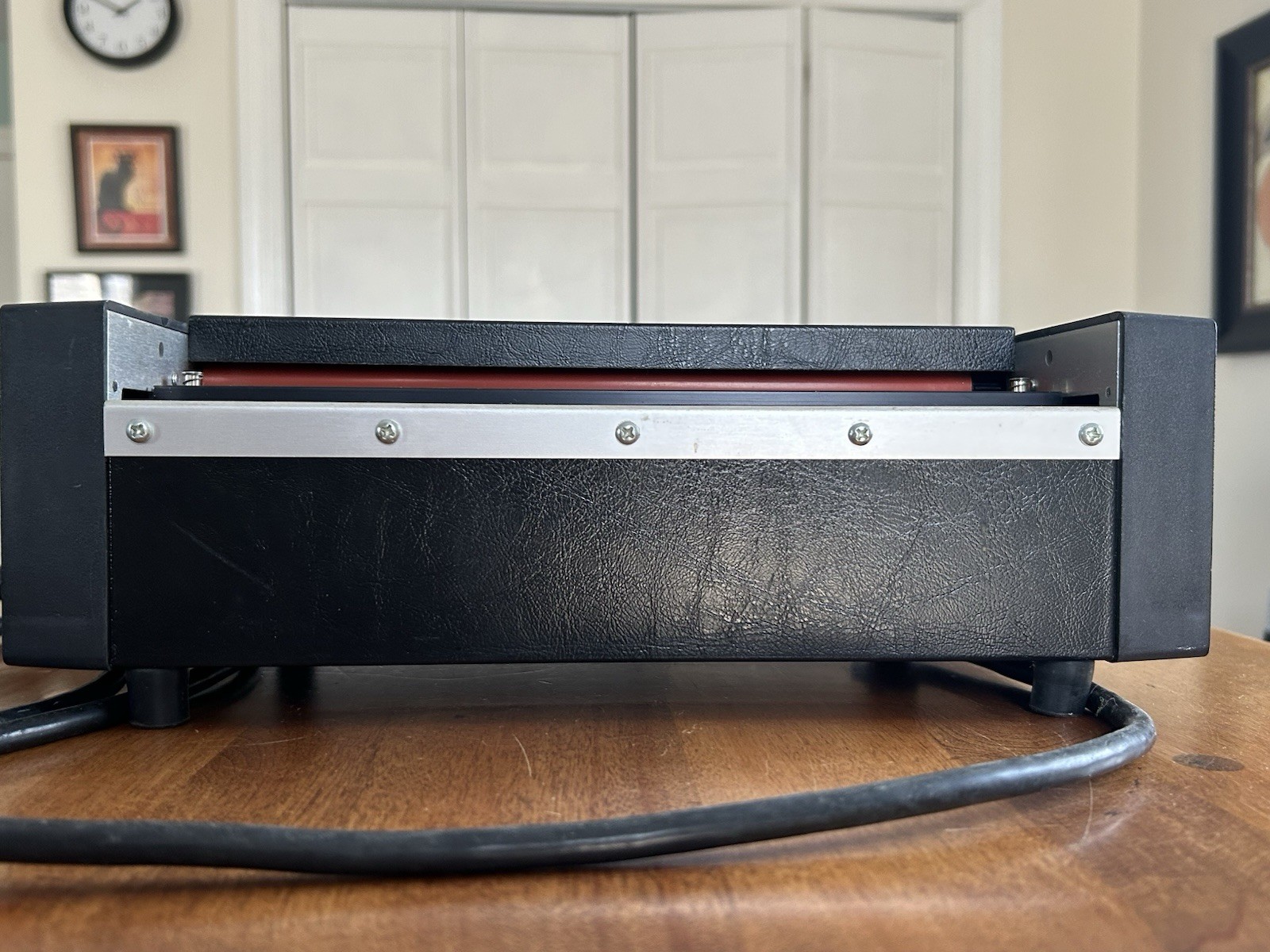 TLC Heavy Duty Laminator Model 6000 w/ 9”x 14.5” Pouches