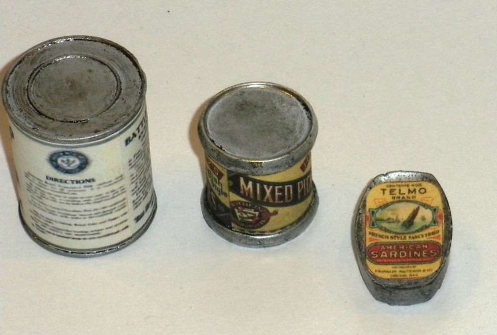 1:6 scale WW II U.S. food can set "A"