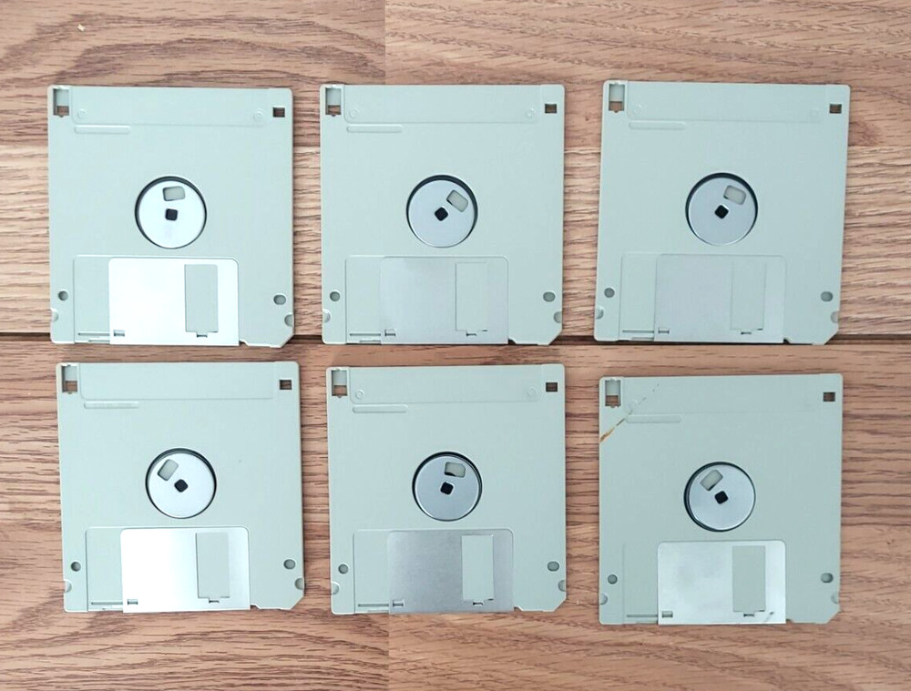 Microsoft Windows Version Operating Systems 3.5” Floppy Disks Set of 6 VTG 1992