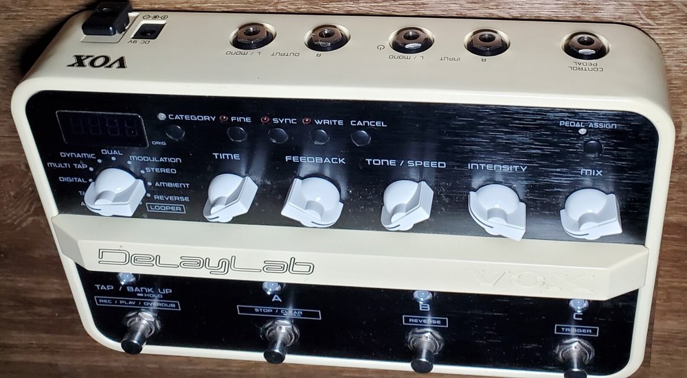Vox DelayLab Programmable Delay Effects Pedal Reverb Tone Electronic Guitar
