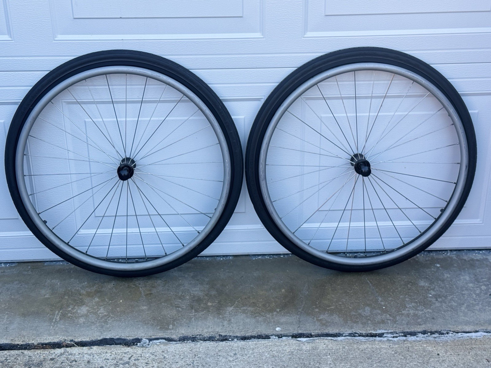 Pair of 24" Primo Xpress Wheelchair Wheels 37-540 Quick Release Quickie Ki