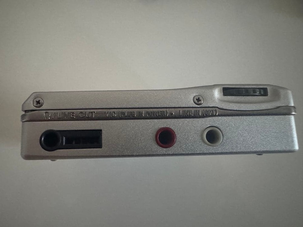 SONY Portable MiniDisc Recorder MZ-R910 jp