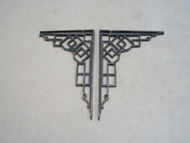 Victorian Cast Iron Shelf Brackets Same Size & Pattern Original 'F'