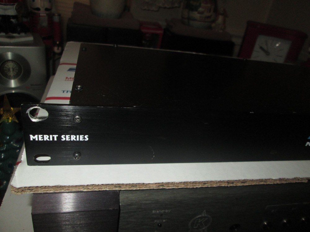 Furman Model M-8 Rack Power Conditioner Merit Series