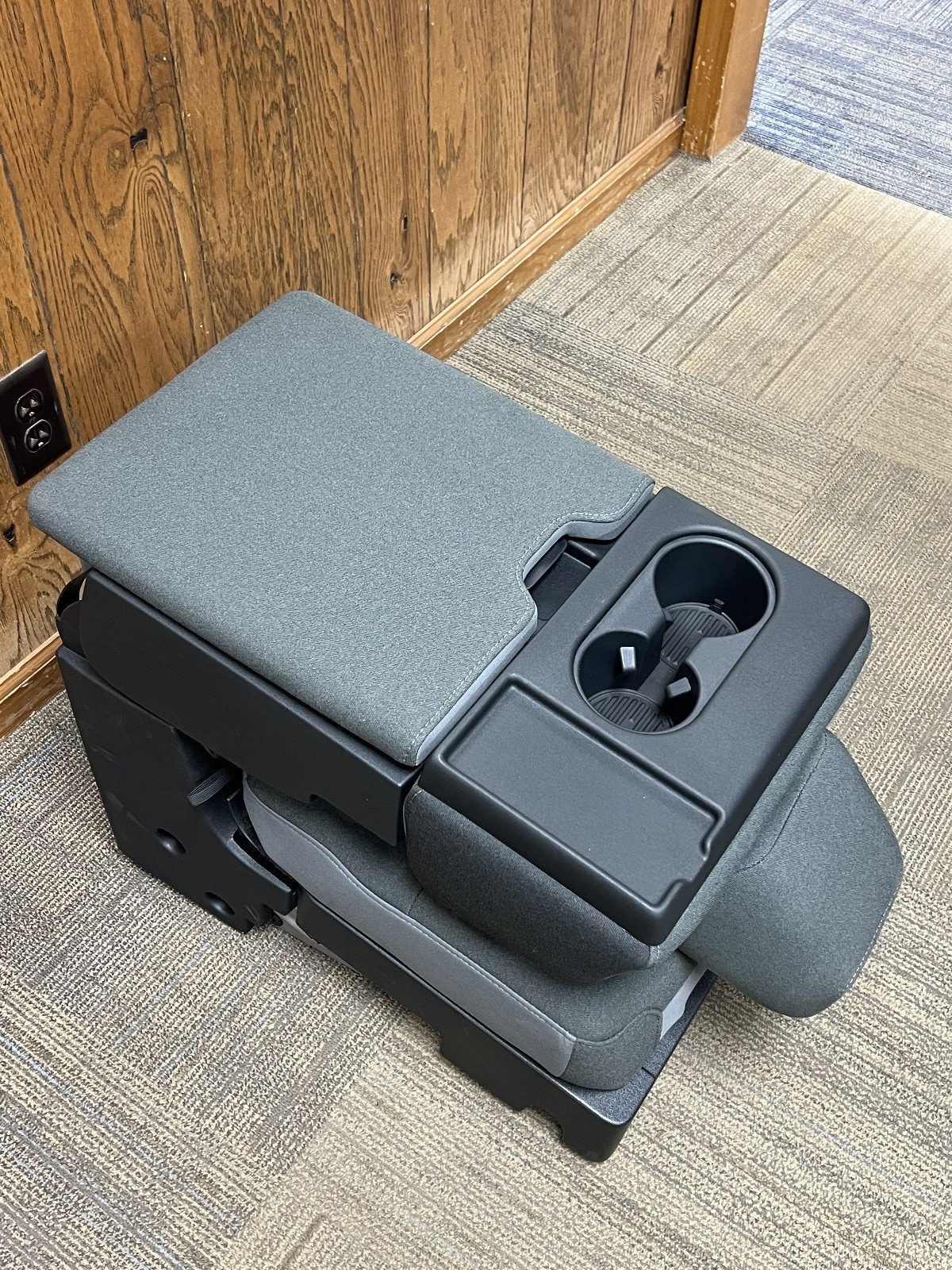 2023-24-25 Ford F-250 F-350 Superduty Center Console Medium slate Cloth Jumpseat