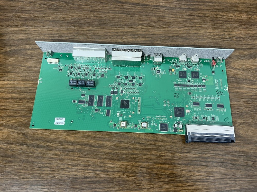 Savant 068-0205-32 REV2 CPU Media Board used Working