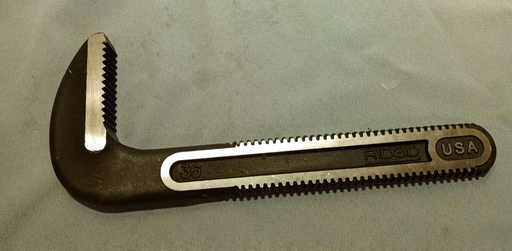 Rigid Hook Jaw 1 1/2 2 2 1/2