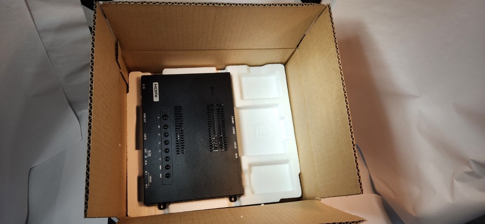 LG WP402-B - webOS 4.0 Digital Signage Player