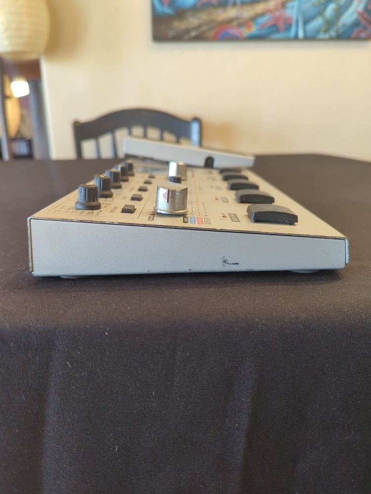 NO AC ADAPTER Korg Toneworks AX1000G Multi Effects Processor