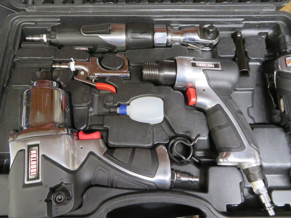 Ironton Air Tool Kit with accessories