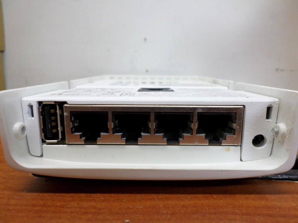 Ruckus H510 Wireless Access Point _ NO Mounting bracket