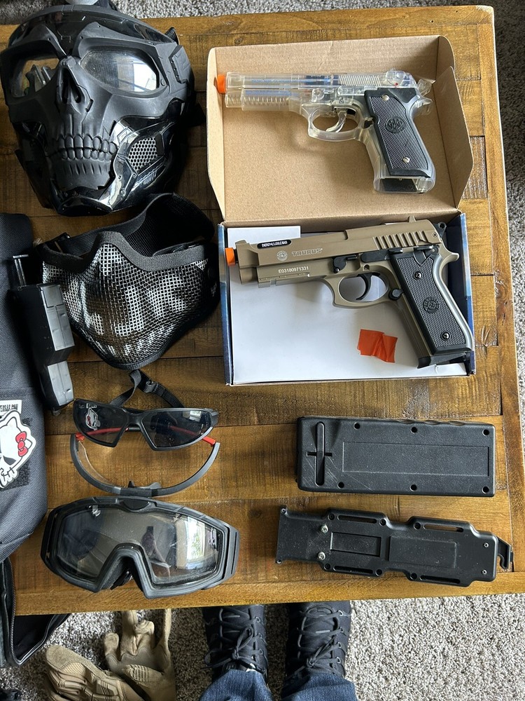 airsoft guns