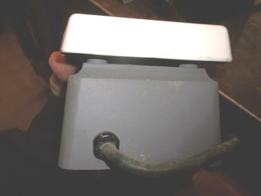 CORNING PC-161 LABORATORY MINI STIRRER (M4)