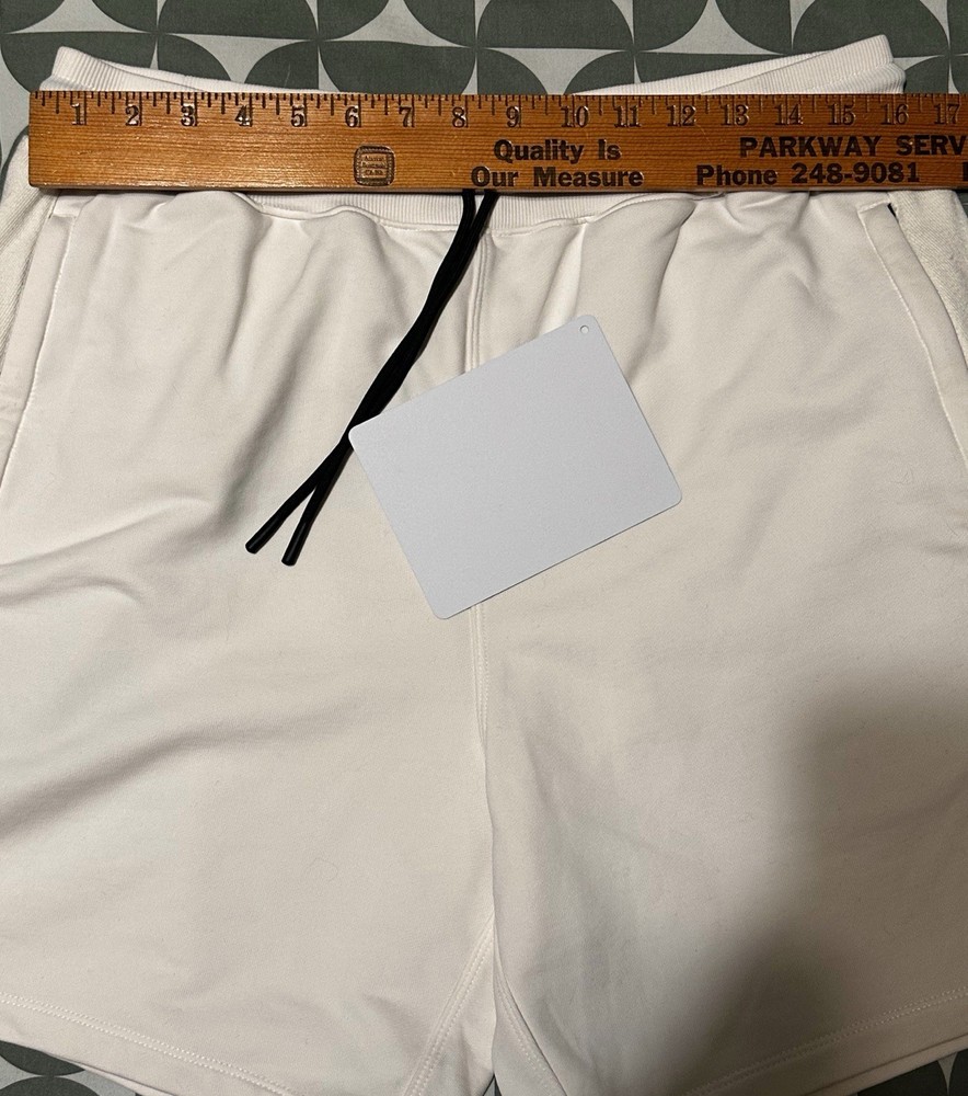 Fabletics Men’s Courtside Shorts Drawstring Zip Pocket
