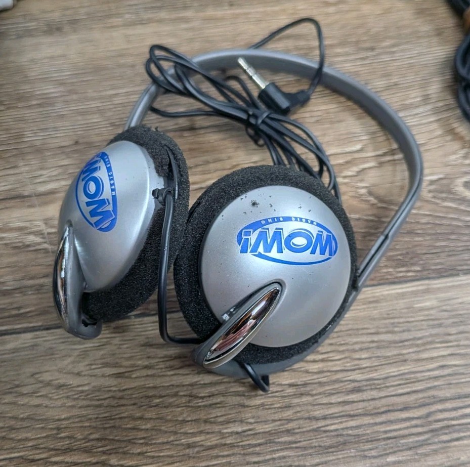 WOW! Magic Sing ED-8000 2005 Tagalog Karaoke Mic in Case with Cables - Tested