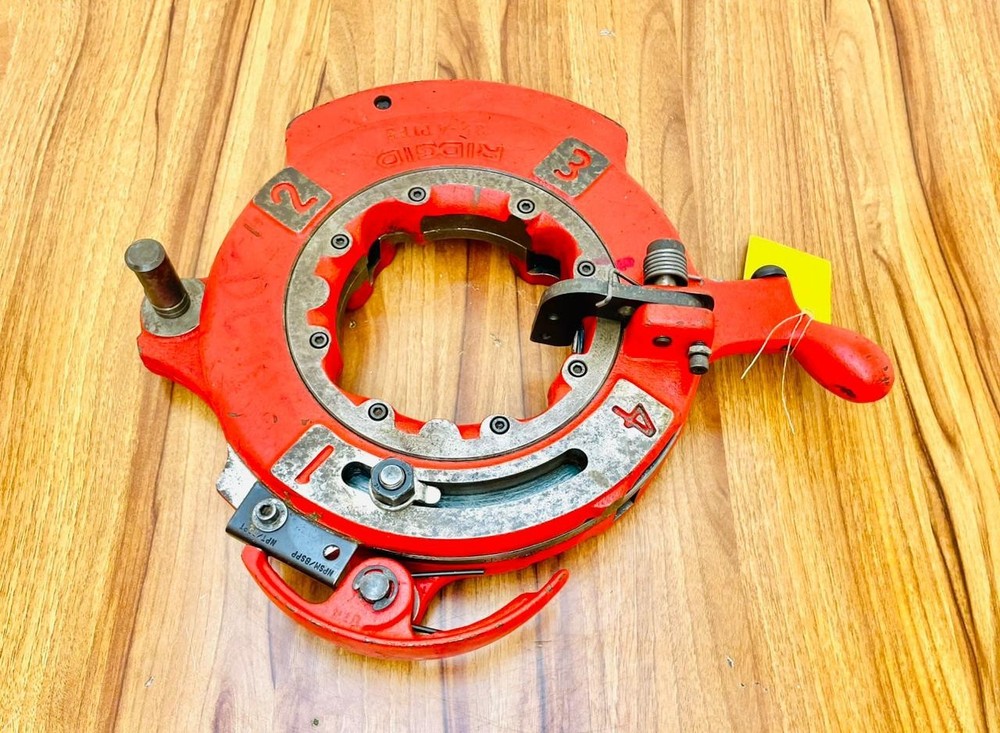 Ridgid Receding Die Head Pipe Threader/Threading Machine 2-½"-4" BSPT #4