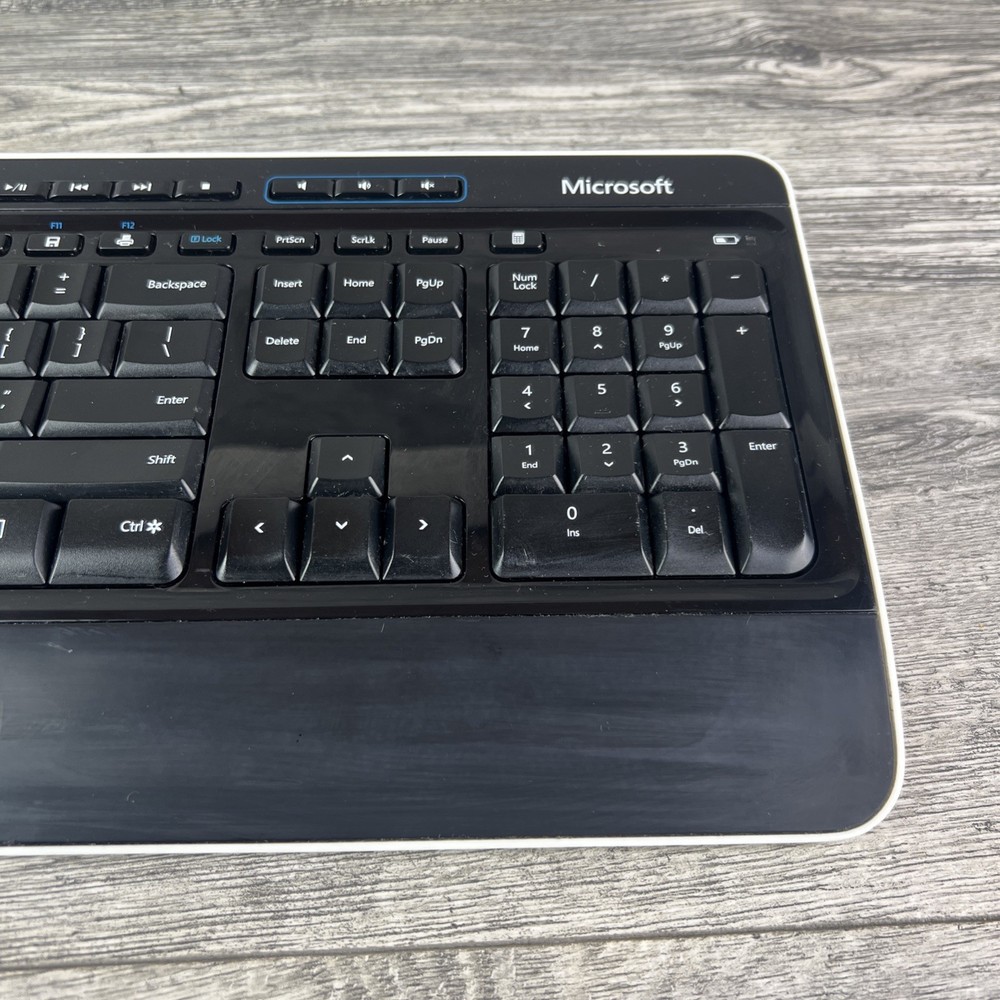 Microsoft Wireless Keyboard 3000 V 2.0 Only