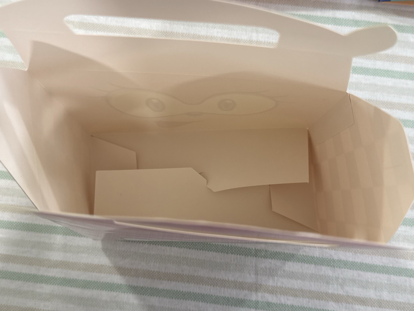 Sonic the Hedgehog Gift Bag/Box Birthday Party Favor 16 PCS 8 Styles 6.5x5x3