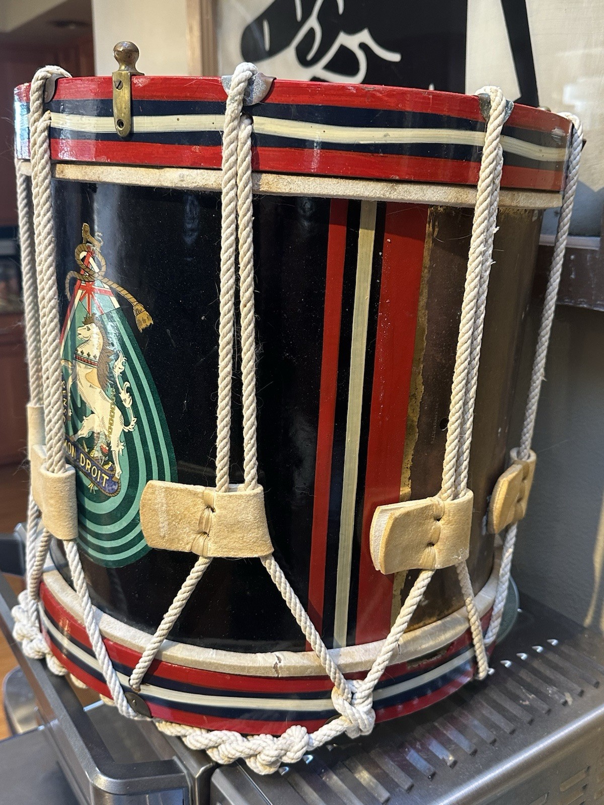 WWII Royal Air Force "Dieu Et Mon Droit" Red White & Blue War Side Drum