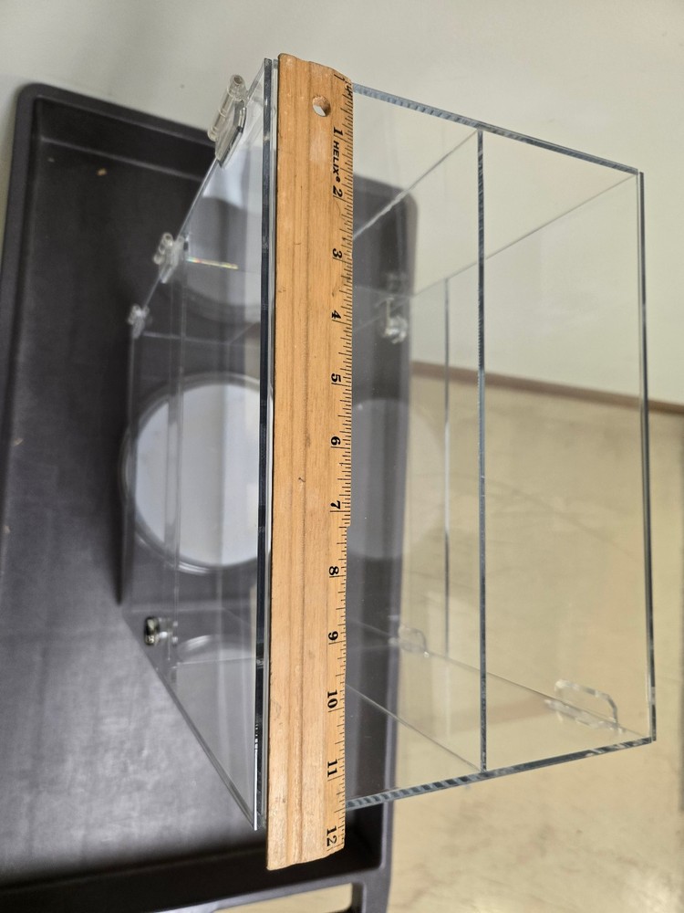 Spinning Acrylic Display Case Cabinet 4 Compartments Locking w/ 2 Keys