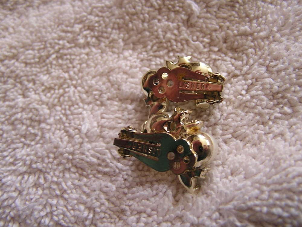 Beautiful Vintage Lisner Earrings