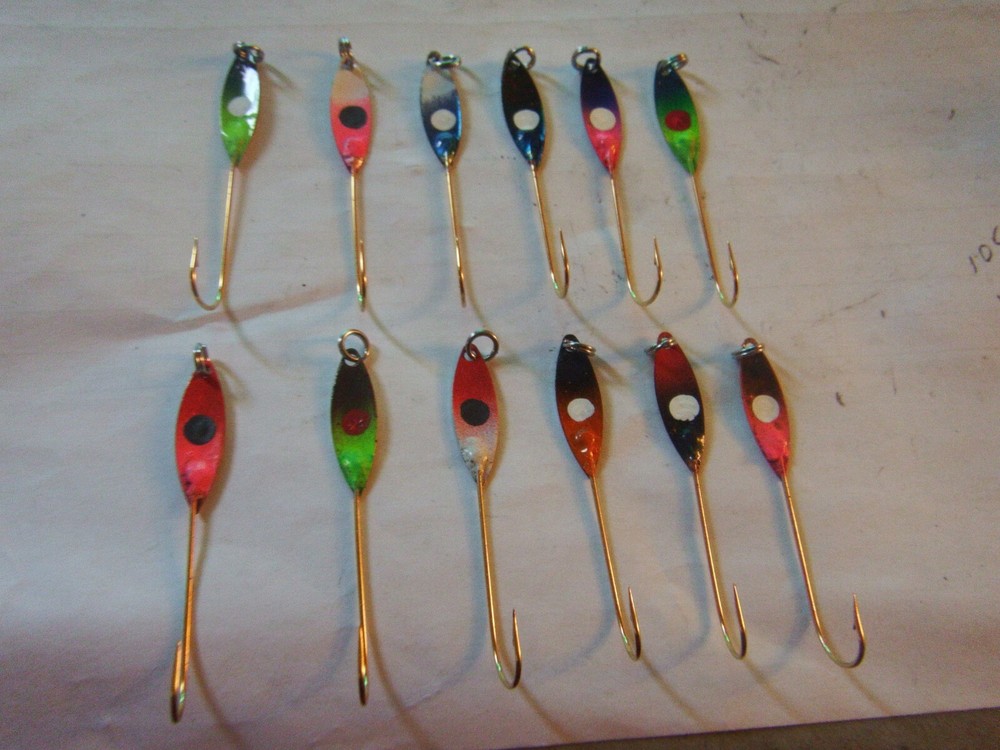20 Large Shad Flutter Spoons Brass/Nickel Size 2 large  Size 1  Hook  UV Blast