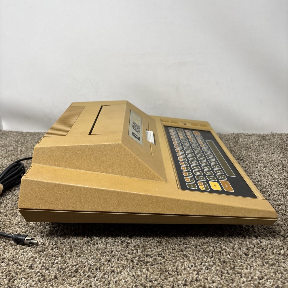Atari 400 Computer System console with Power Supply TESTED and Working