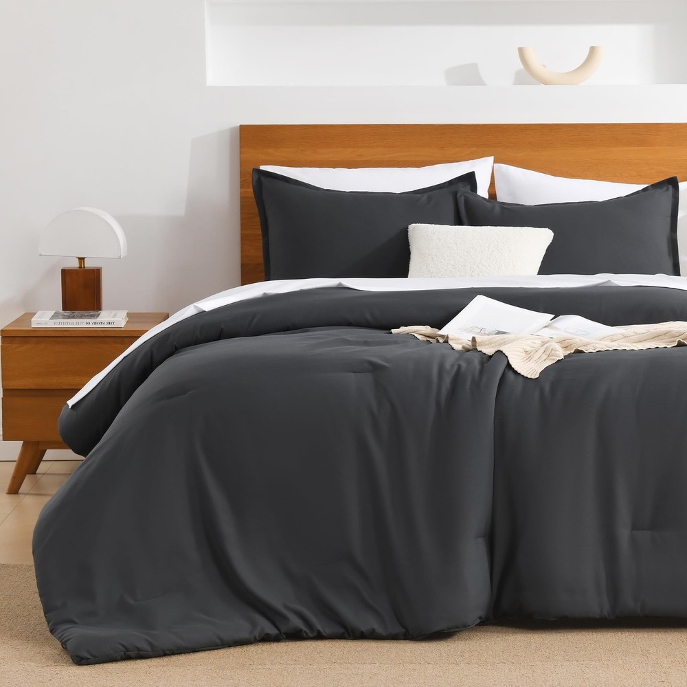 Andency Dark Grey Comforter King Size - 7 (104"x90"), 07 -